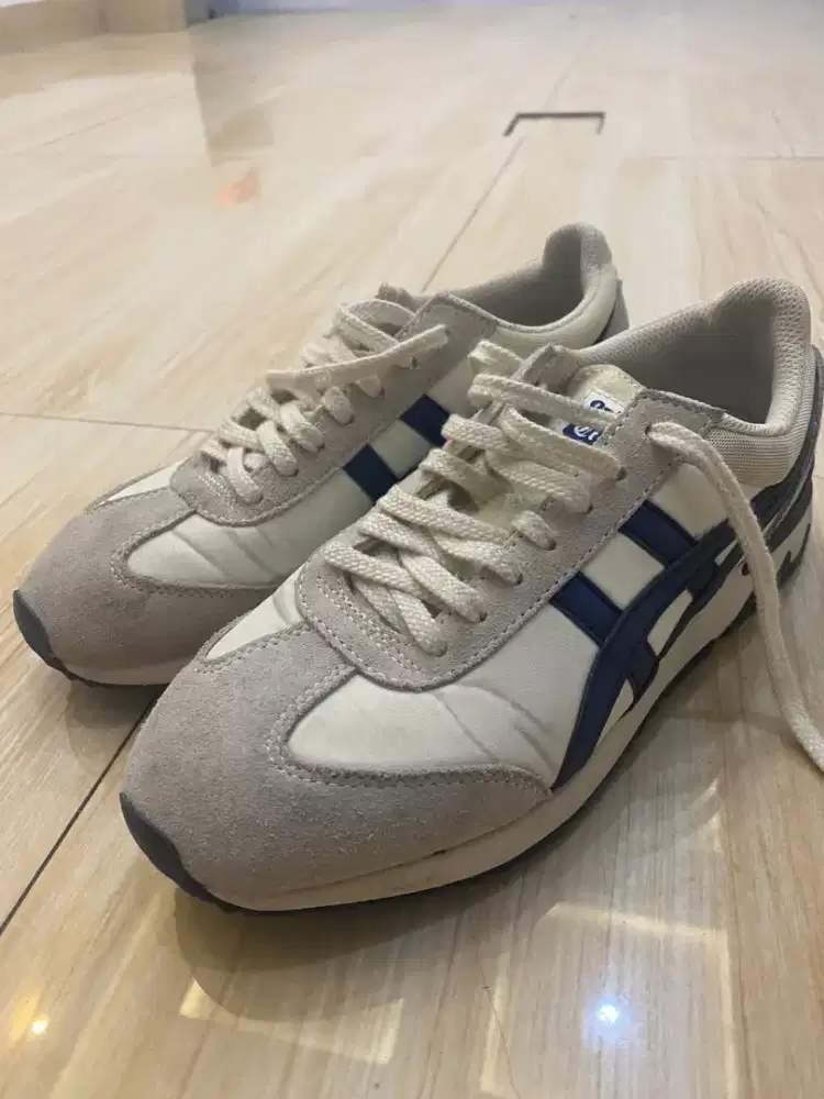 FS Sepatu Onitsuka Tiger preloved