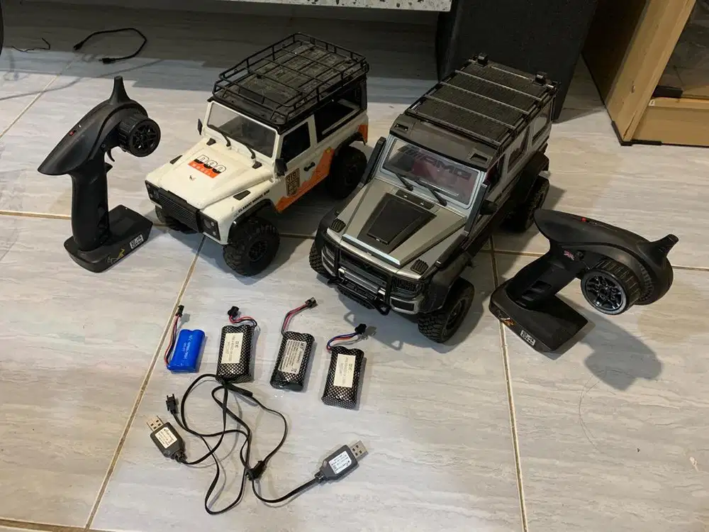 Mobil Remot RC MN 86 KS & MN 99 D90