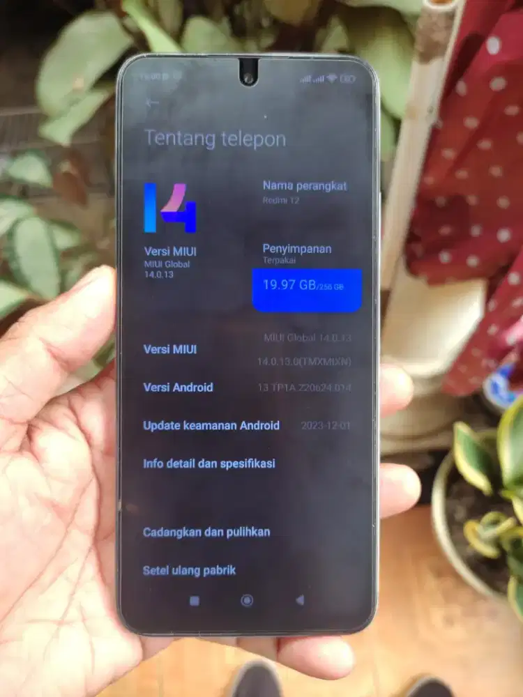Redmi 12 8/256 bagus