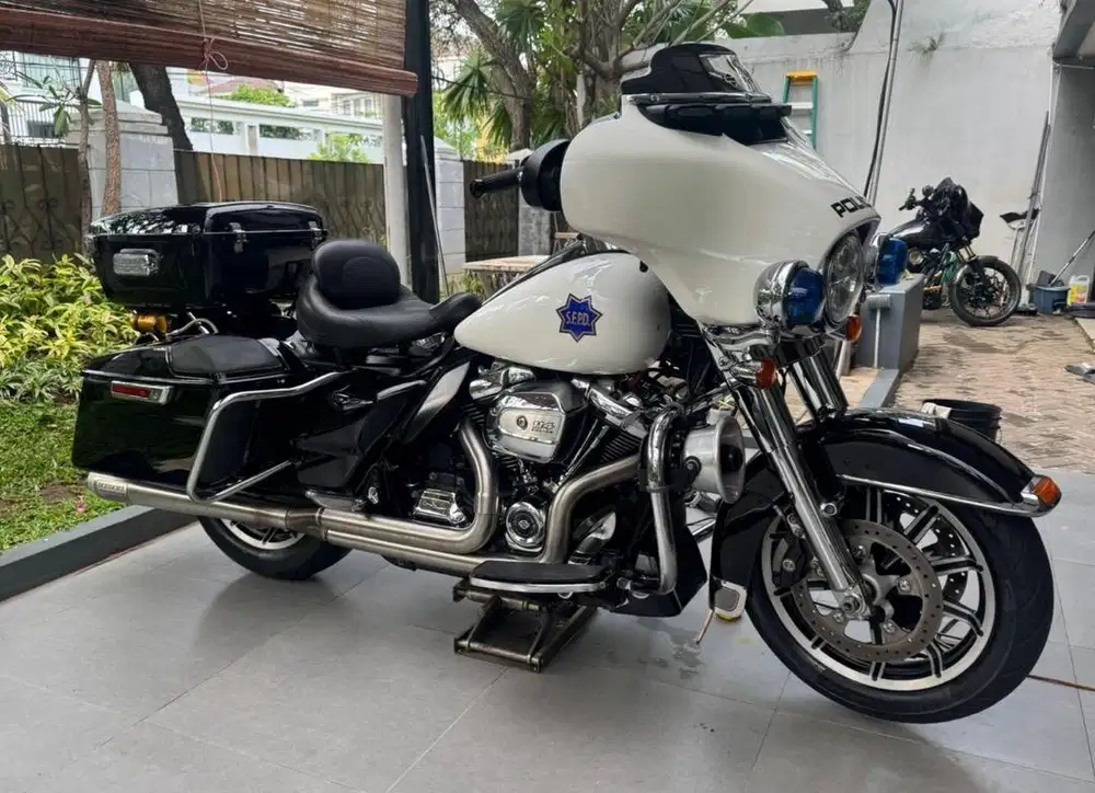 Electra police 2018 bagger,roadking,streetglide