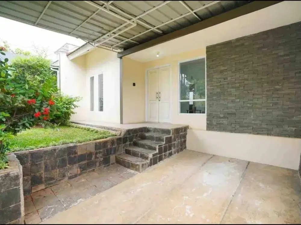 Rumah Hook 1 Lantai 3 Kamar Siap Huni di Pondok Cabe