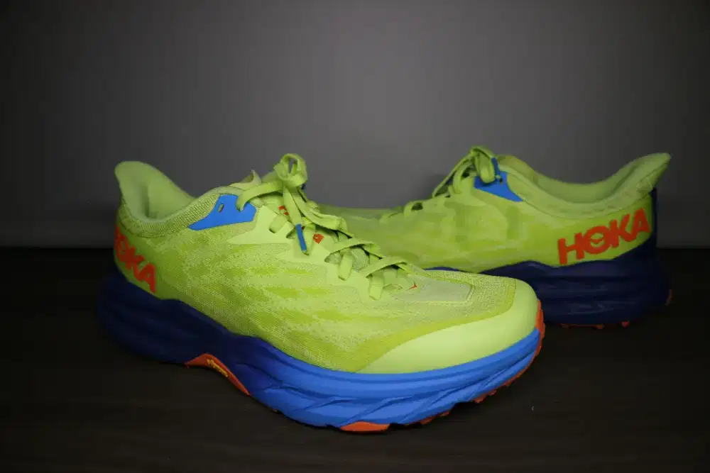 Hoka speedgoat 5 ukuran 44