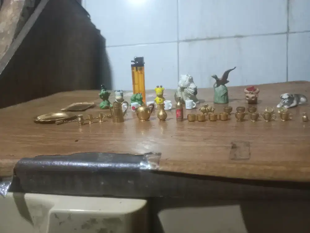 Miniatur pajang
MEWAH