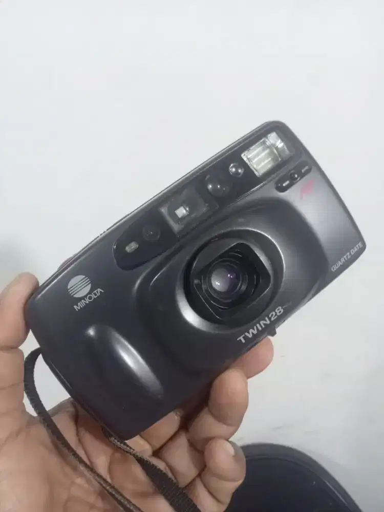 Camera analog merk Minolta seri twin 28