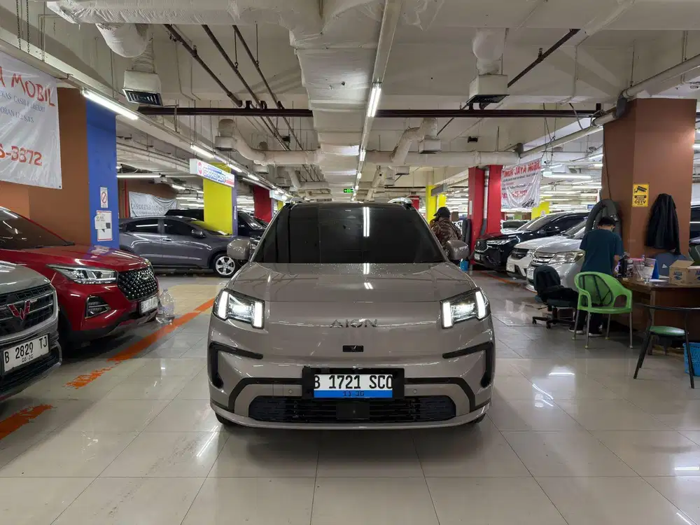 Aion V Luxury 2025 Listrik Sunroof Moonroof km 6 rb