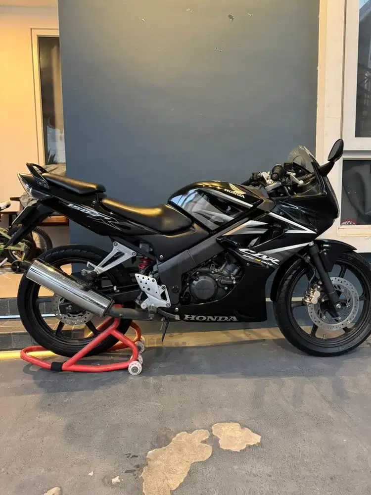 HONDA CBR 150 THAILAND