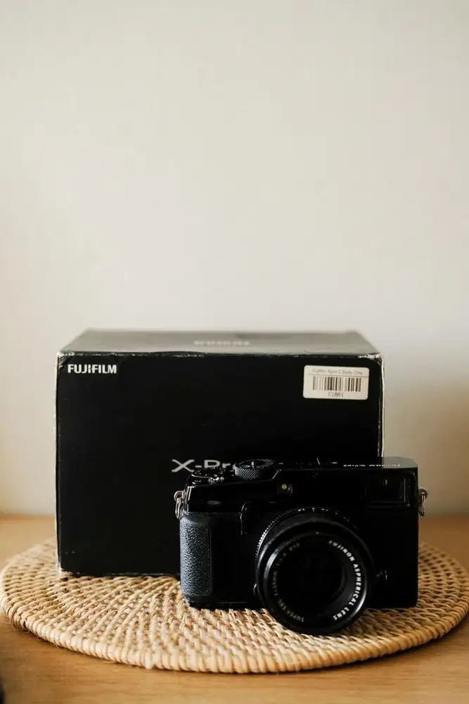 Fujifilm X-Pro2 + Fujinon 35mm f1.4 – Mulus Siap Pakai!