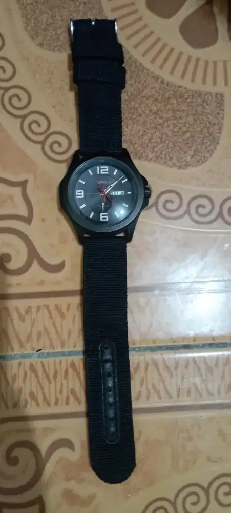 Preloved Jam Tangan SKMEI 9315