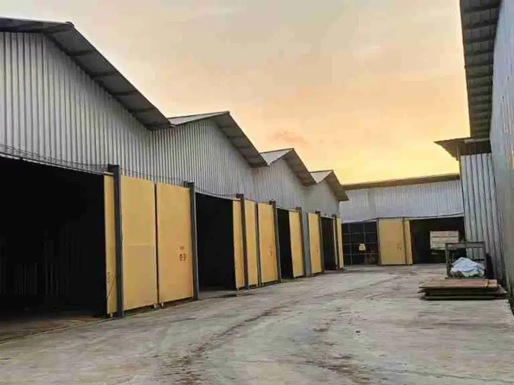 DISEWAKAN GUDANG BRAND NEW STRATEGIS DI KOMPLEK PERGUDANGAN JELAMBAR DUTA MAS