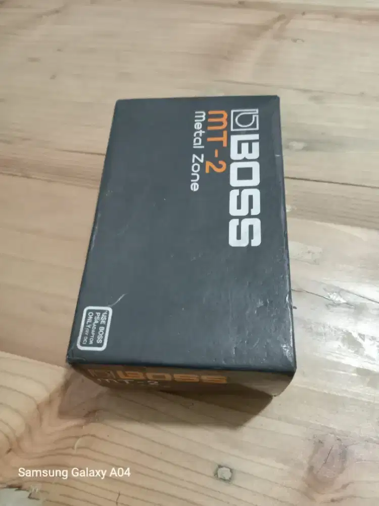 Boss Metal Zone MT 2 MT-2