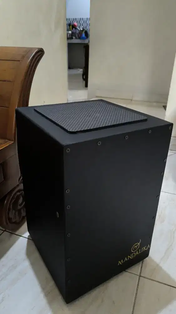 Cajon Mandalika