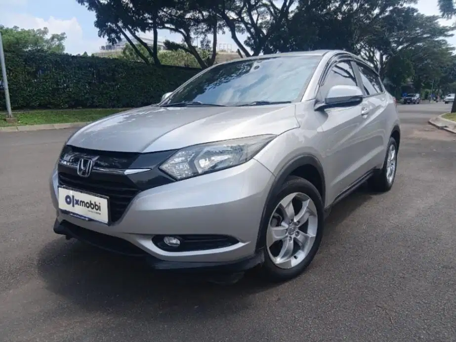 LOW DP Honda HR-V 1.5 S Bensin-AT 2015 UYO