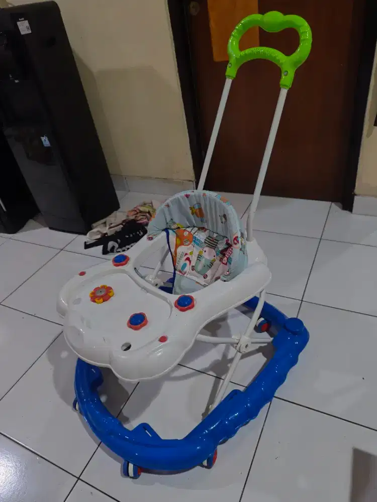 Stroller Bayi BelajarJalan 80k Nego