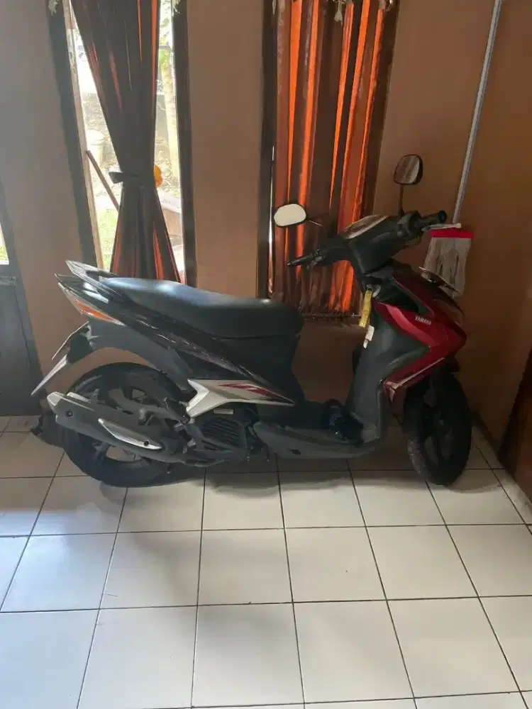 Yamaha Xeon 125 CC