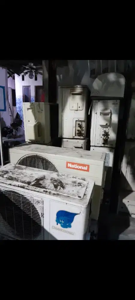 Jual beli AC bekas surabaya