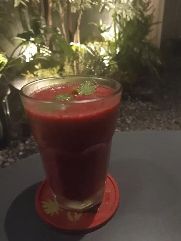 Dibuka loker host live