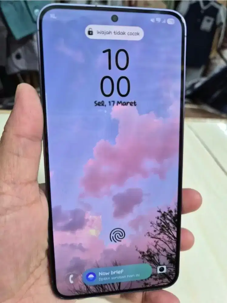 Samsung galaxy S24 plus