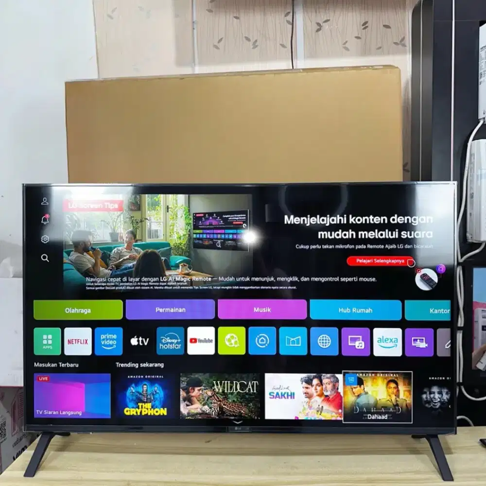 Smart TV LG 43 inch 4K UHD mulus siap pakai