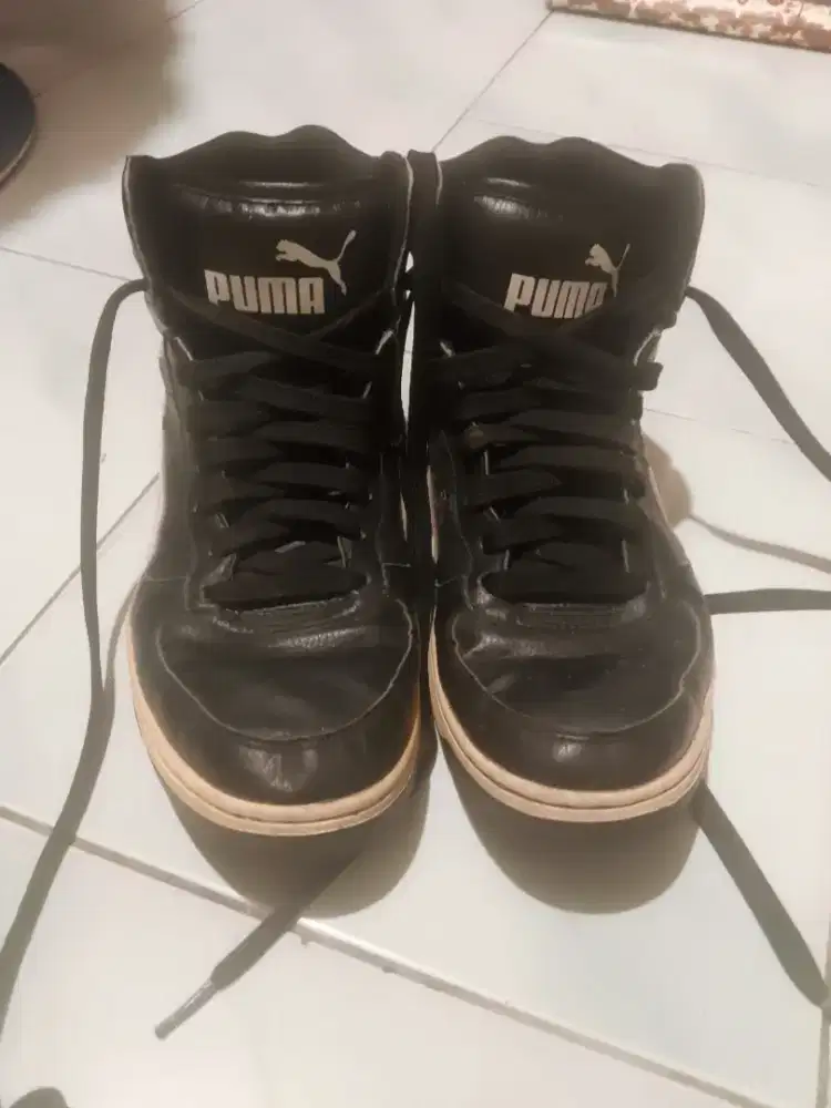 sepatu sekolah puma