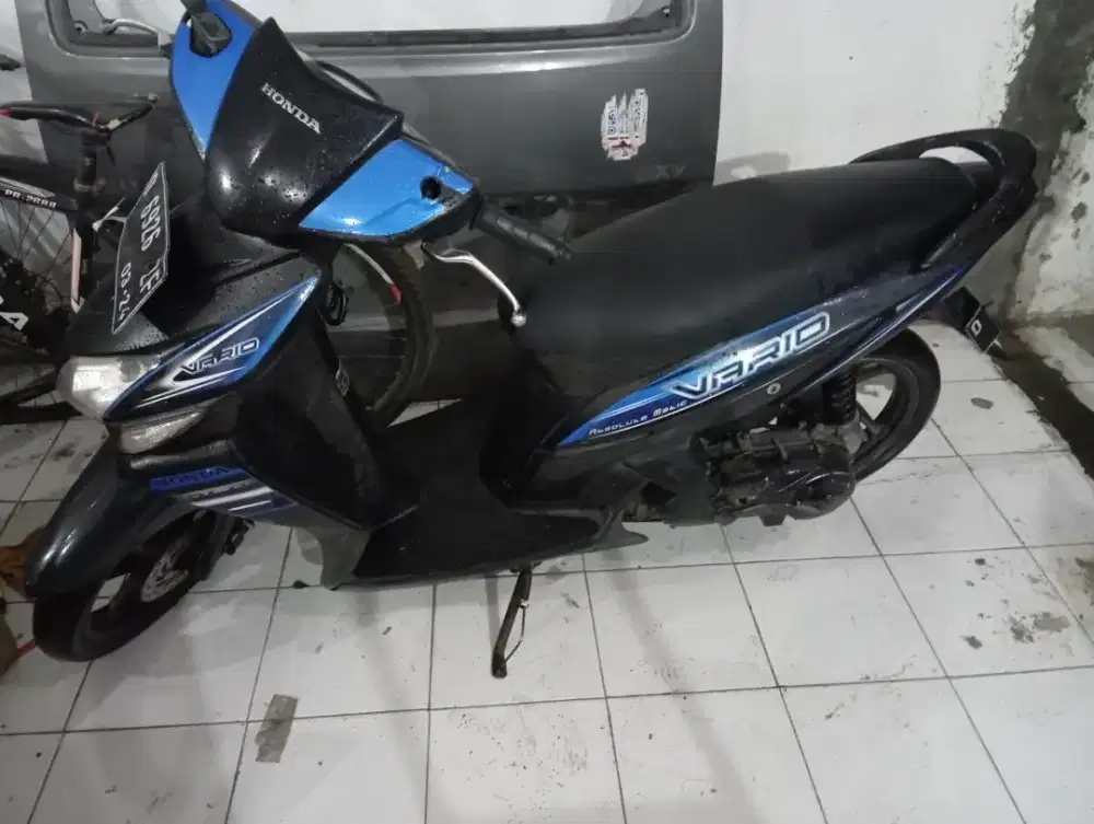Dijual vario 2009 karbu surat2 kumplit istimewa