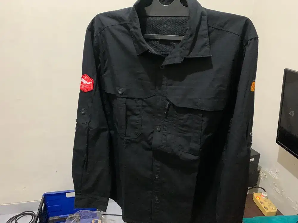 Kemeja EIGER Lengan Panjang