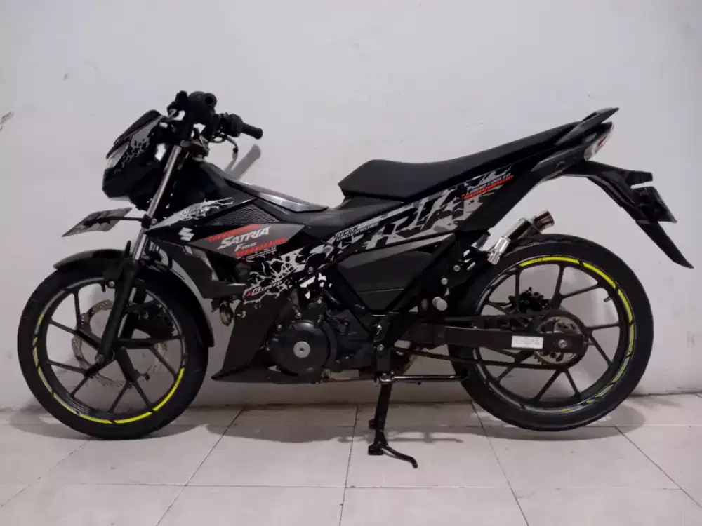 Suzuki satria FU FI