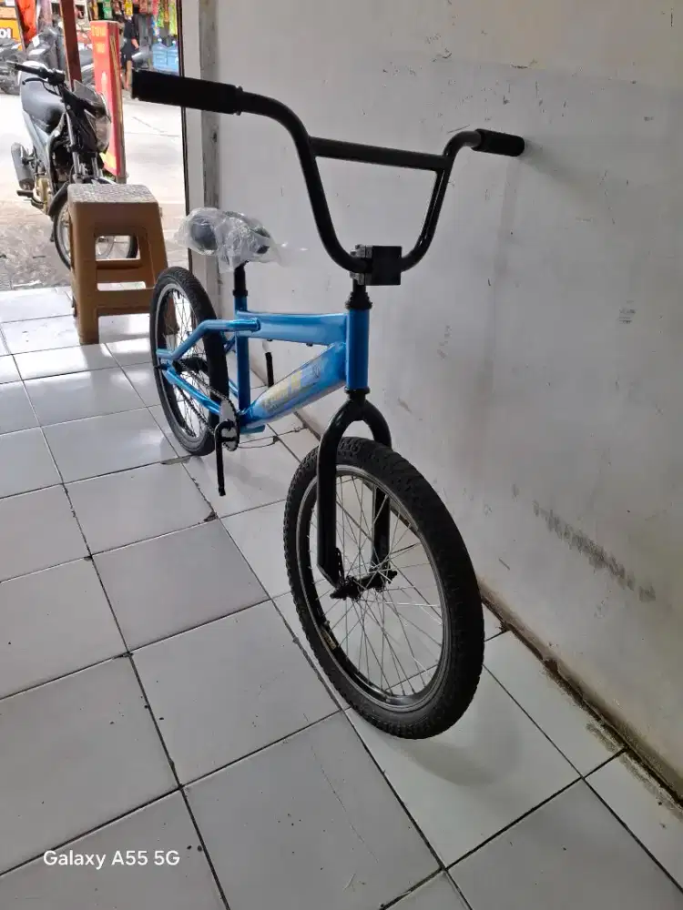 Sepeda bmx tropedo ring 20 inc