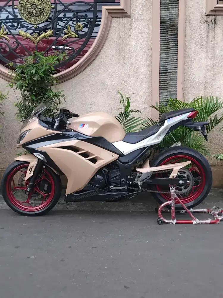 KAWASAKI NINJA 250 FI TT BT TUKAR TAMBAH BARTER