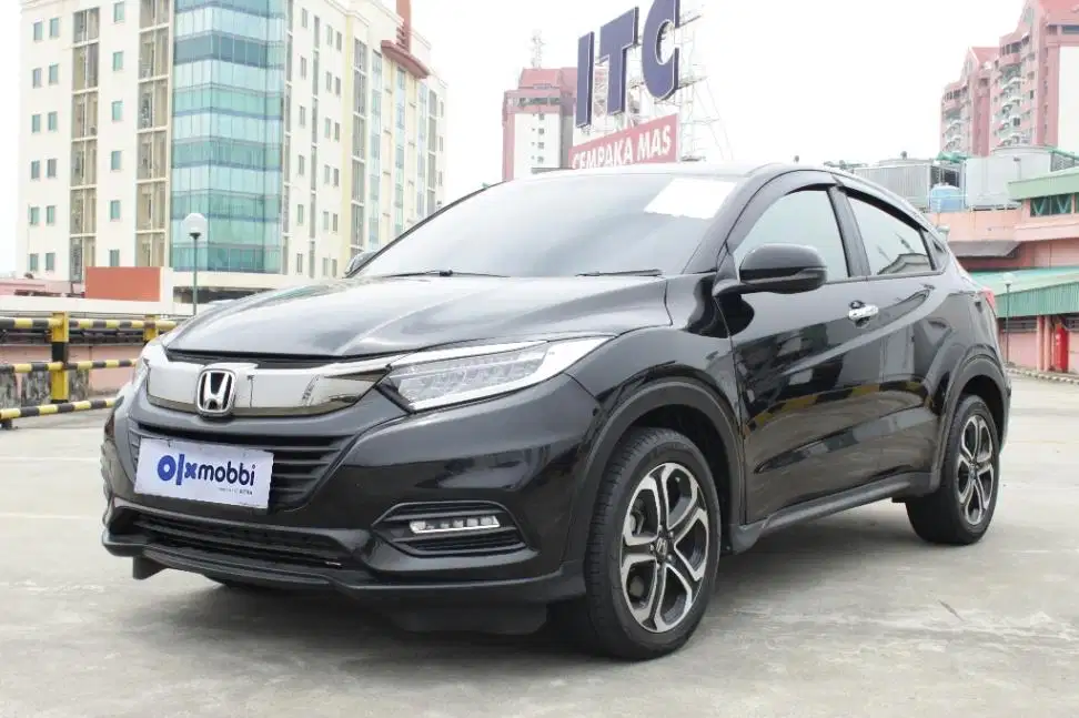TDP 11JT, Honda HR-V 1.5 E Bensin-AT Hitam 2020