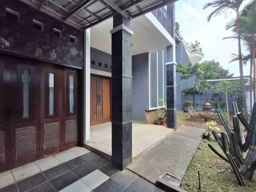 Rumah Modern 3 Lantai di Z Living Lake Garden – Grand Wisata Bekasi