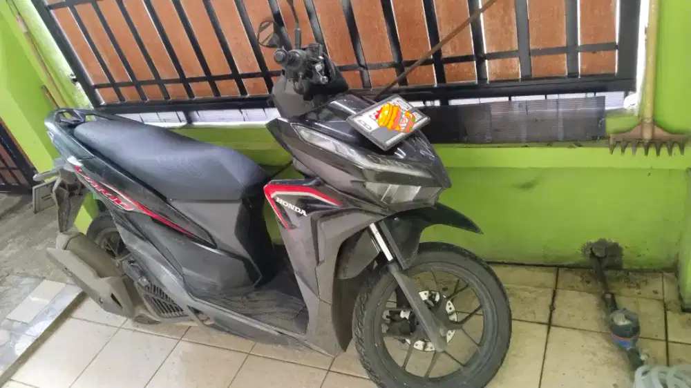 Bismillah jual vario 125 2020 bln 2