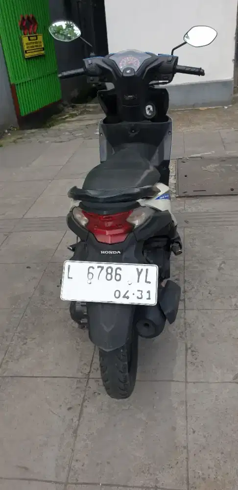 Beat Esp th 2016 mulus pjk baru 04-2027 plat  2031