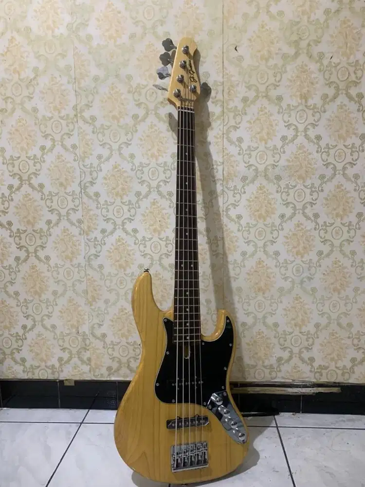 Jazz Bass JB2 5 String Natural