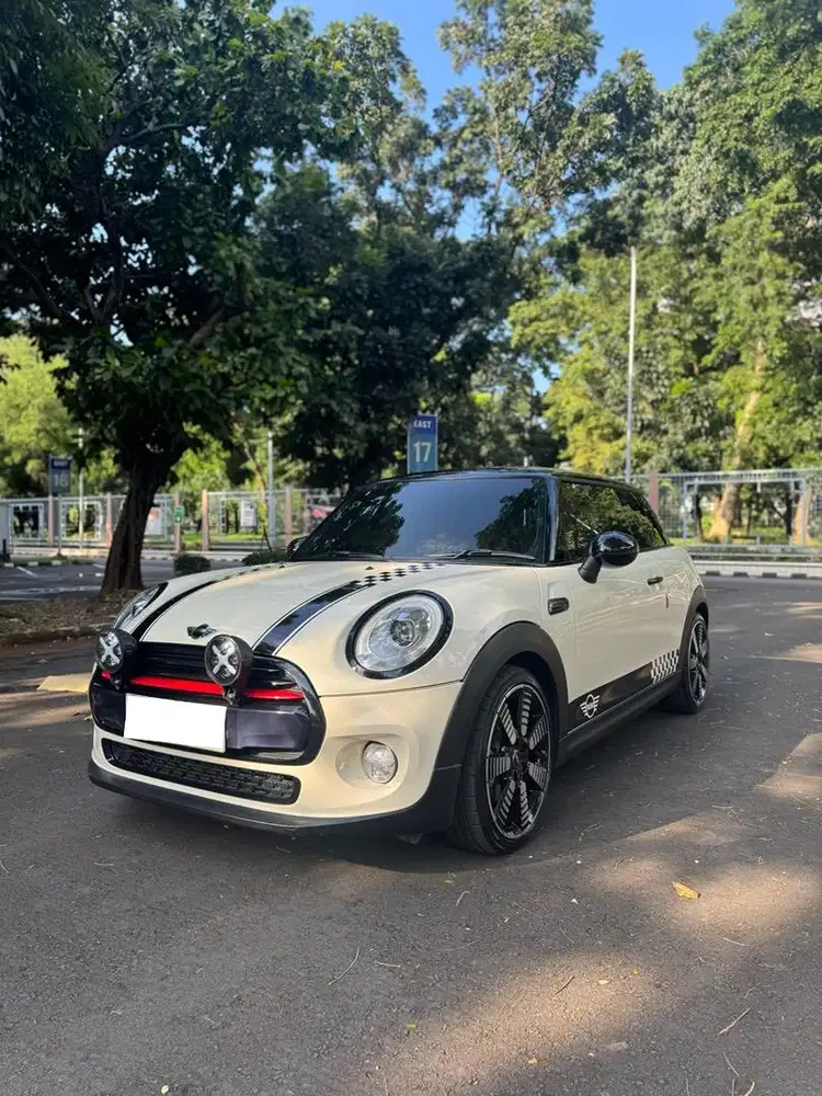 [Low KM] Mini Cooper 3 Door 1.5 2014
