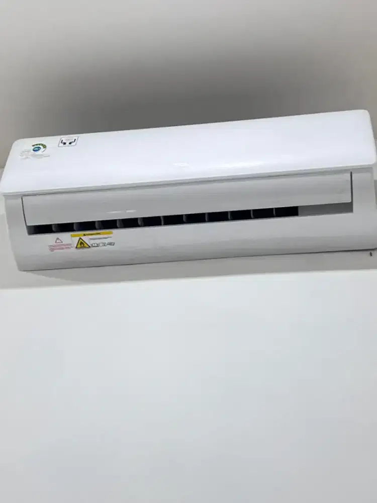 3 unit AC TCL 1/2 pk