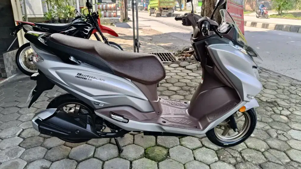 Suzuki Burgman Street EX 125 2025
