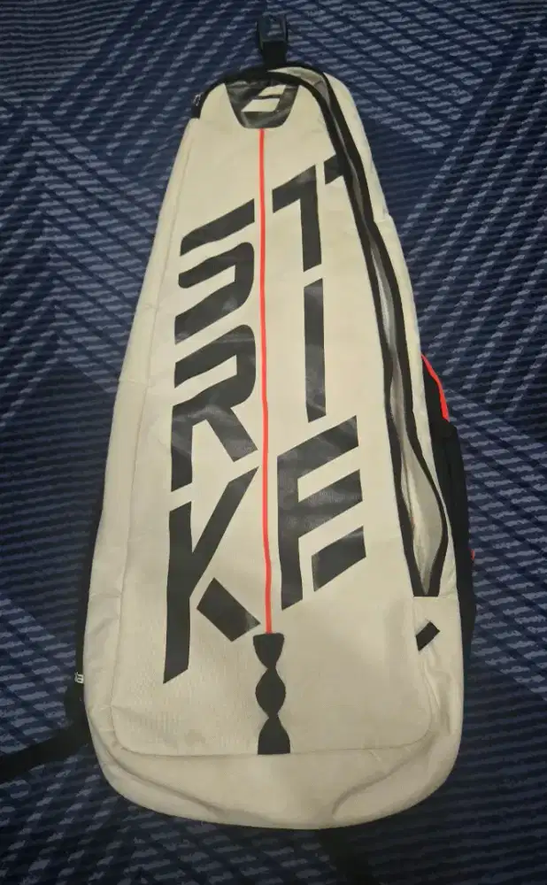 Tas punggung raket tenis Babolat purestrike