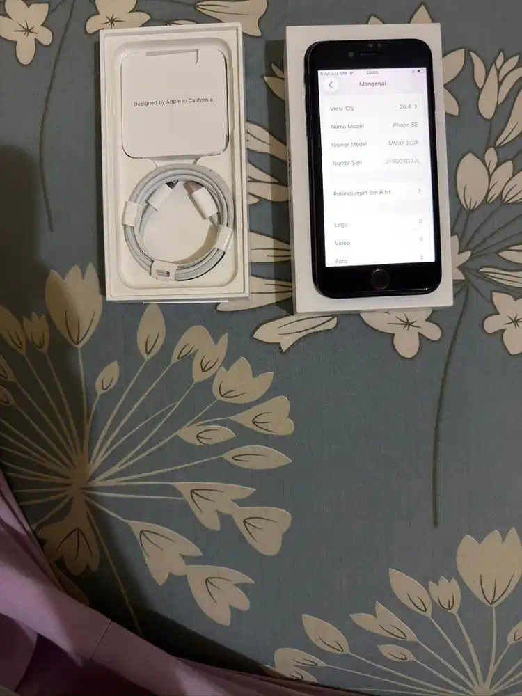 Dijual iphone se gen 3 64gb