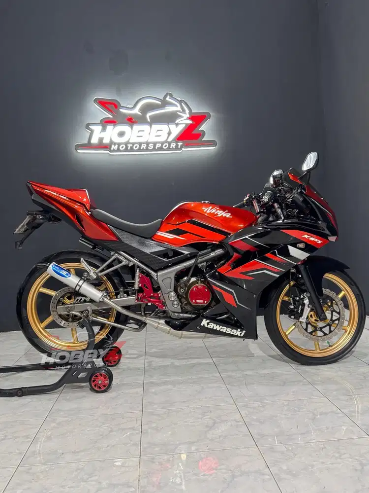 Kawasaki ninja zx 150 RR SE 2016 modif hedon,km 20rb,istimewa