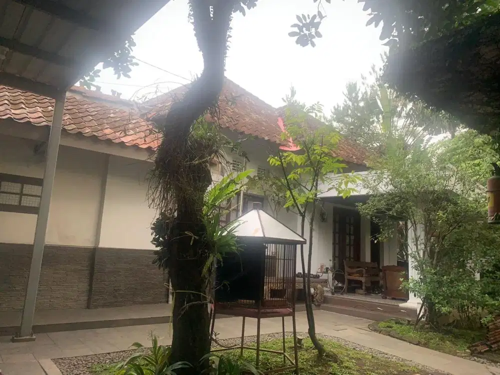 Jual rumah sayap riau, bengawan, taman pramuka, cihapit, bandung wetan