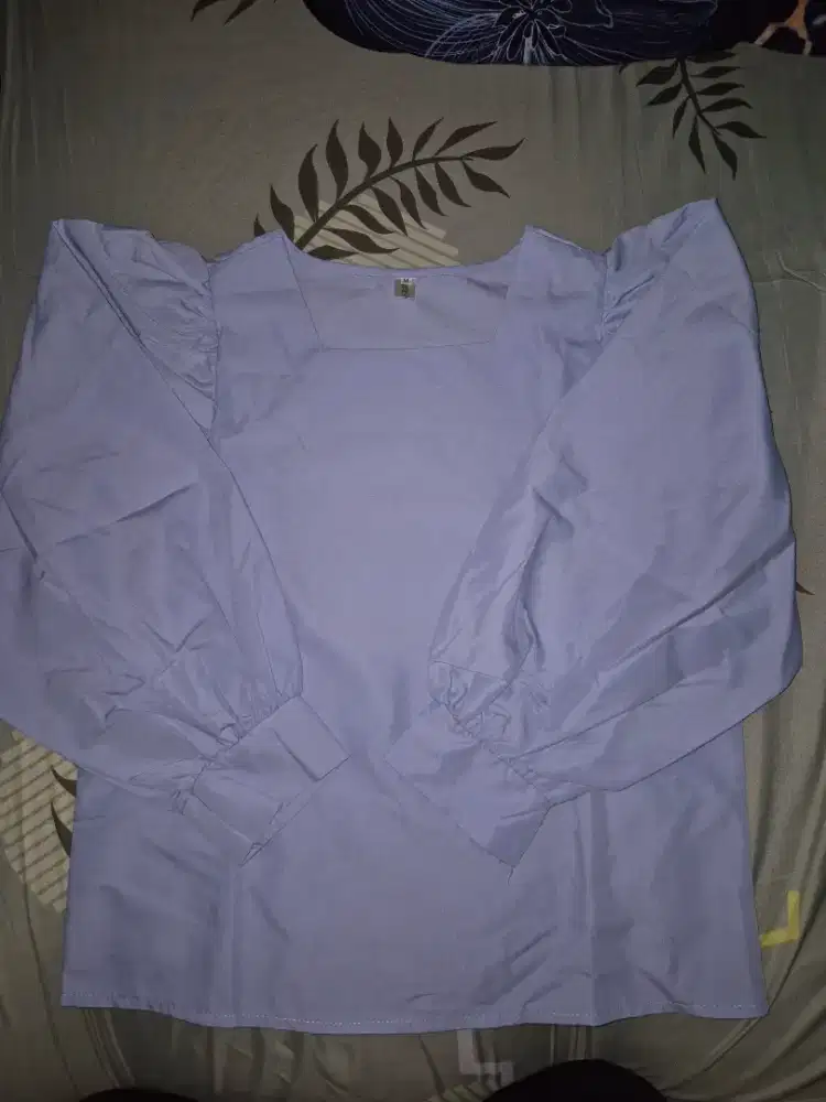 Blouse Korea Estetik – Sentuhan Lembut untuk Look yang Lebih Girly.