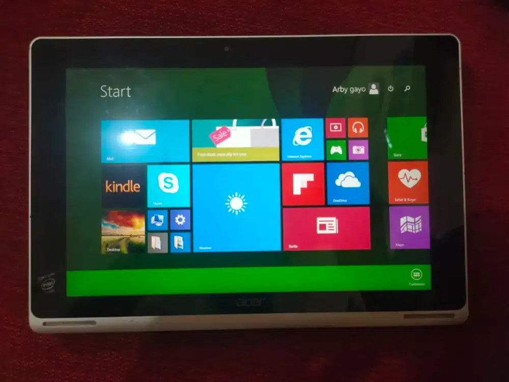 Di jual laptop hybrid acer aspire switch 10