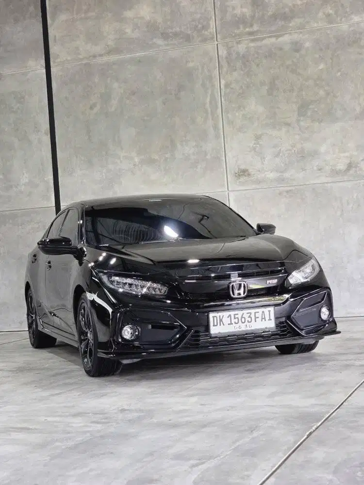 CIVIC 1.5 turbo RS hatchback 2020 km 9rb
