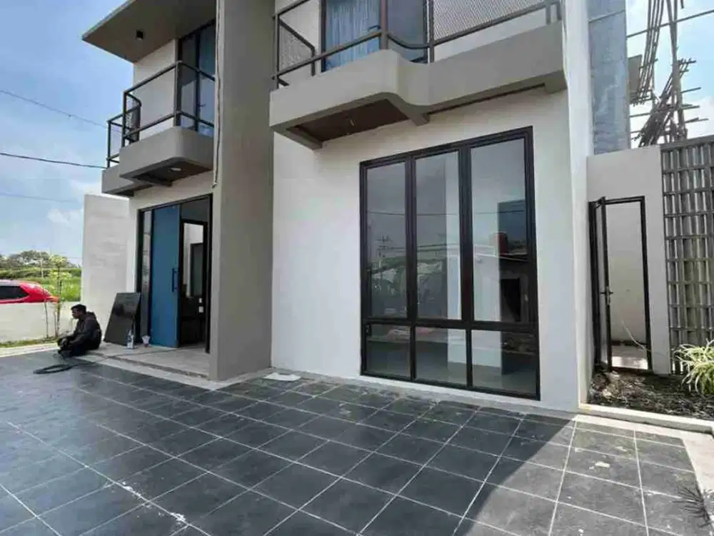 Tetanggaan sama DPRD KBB cuman 400jtaan 2lt