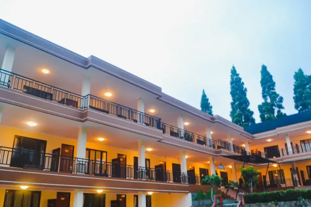 Di jual butuh hotel masih aktif lokasi di Sentul Bogor