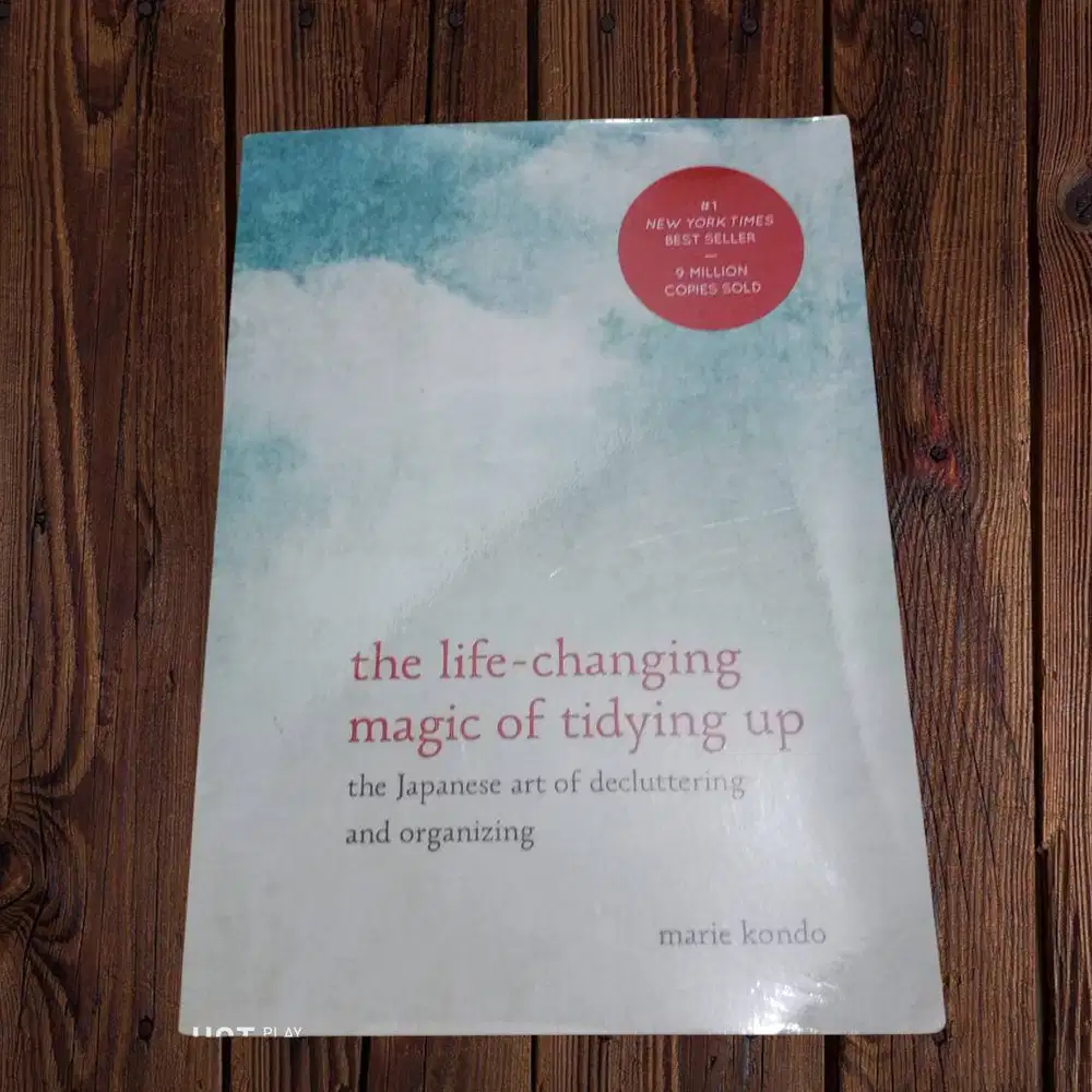 Buku Judul The Life-Changing Magic of Tidying Up – by Marie Kondo