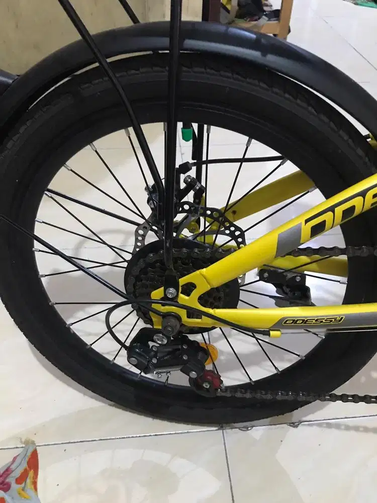 sepeda lipat odessy 20 ritz