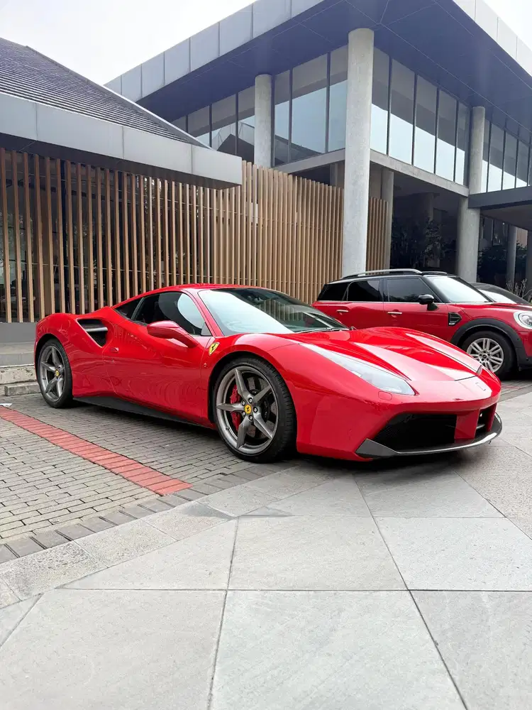 Ferrari 488 GTB 3.9 Coupe AT 2019