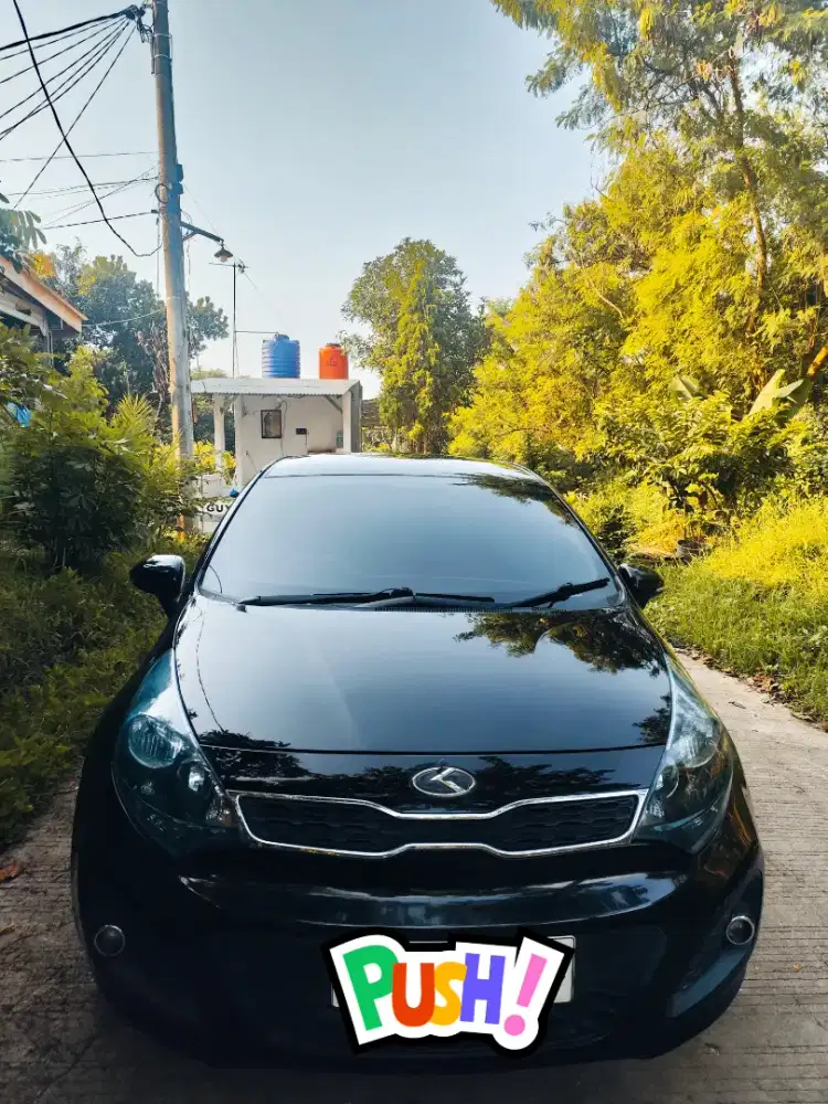 KIA RIO MATIC 2011