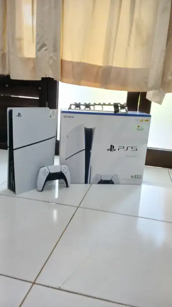 Playstation 5 Slim 1TB (Resmi Sony Indonesia)